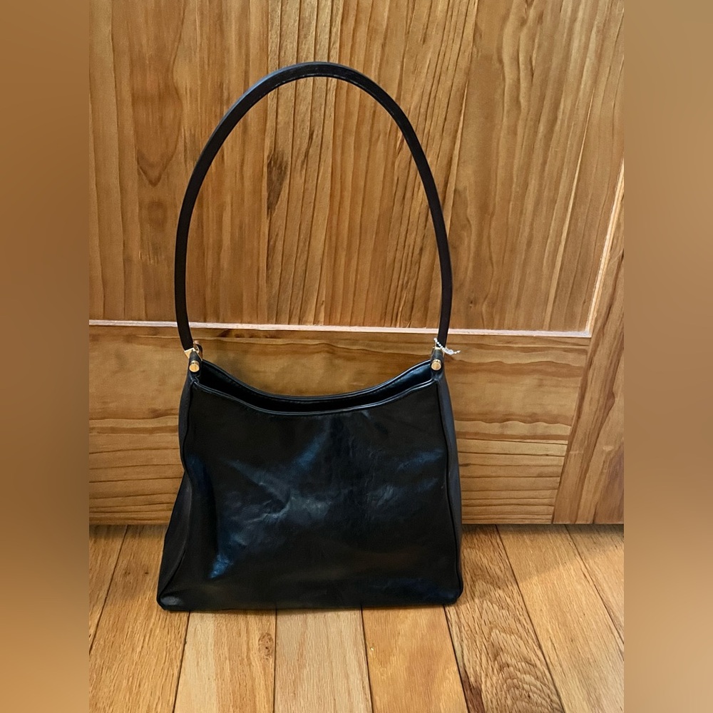 Mondani Sleek Black Shoulder Bag